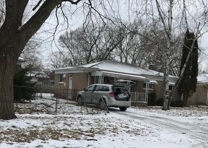 6507 Cranwood Dr, Flint, MI 48505 - photo 1