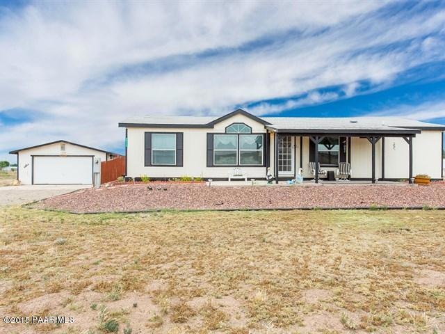 24220 N St Louis St, Paulden, AZ 86334 - photo 1