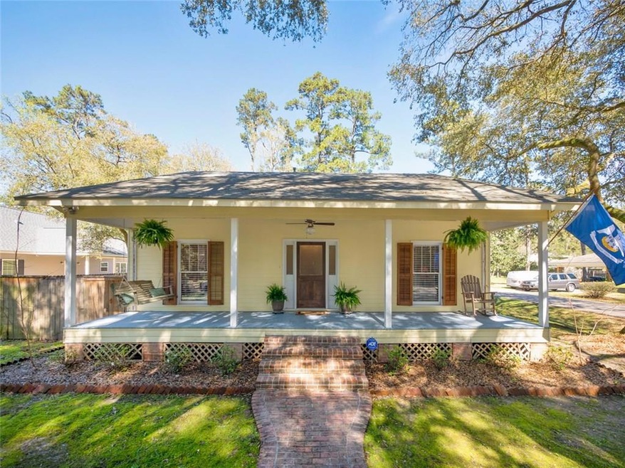 906 W 12th Ave, Covington, LA 70433 - photo 1