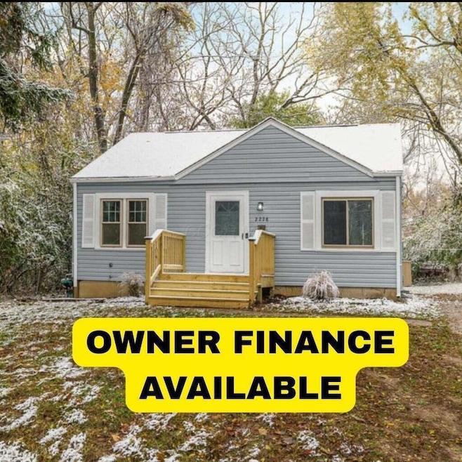 2228 Holt Ave, Columbus, OH 43219 - photo 1