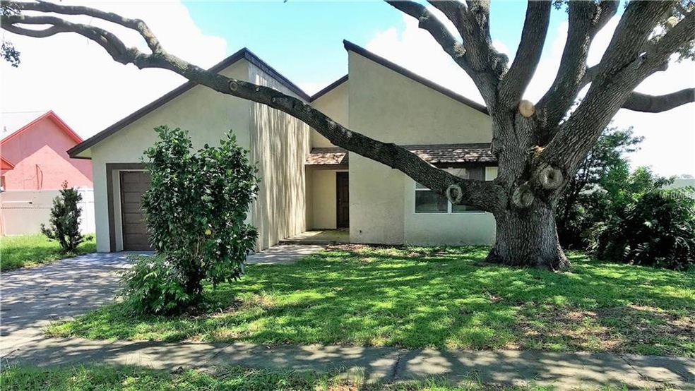 264 18th St NE, Winter Haven, FL 33881 - photo 1