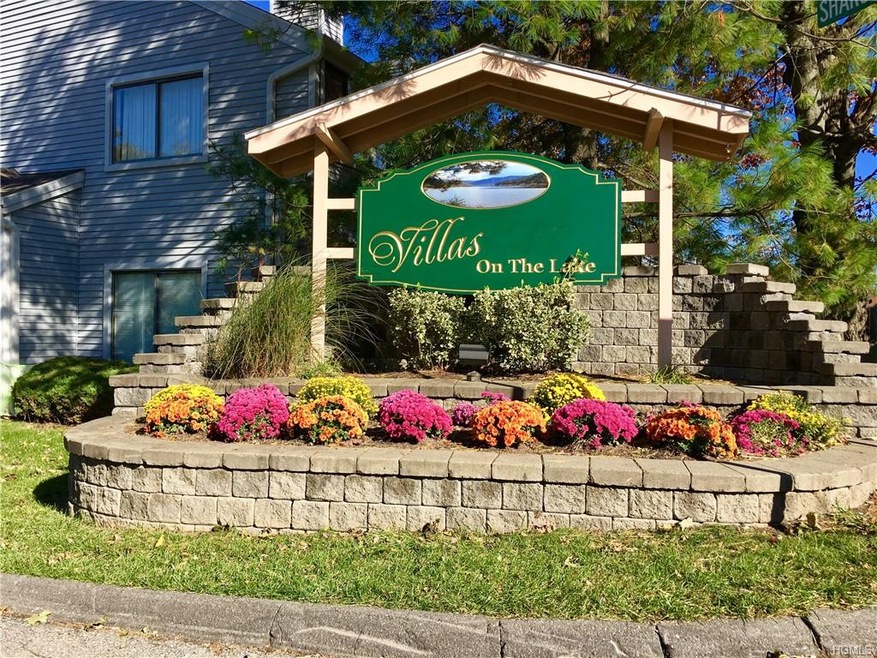 14 Country Place, Mohegan Lake, NY 10547 - photo 1