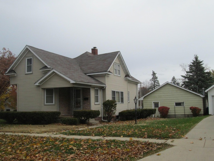 1628 Marshall St Front