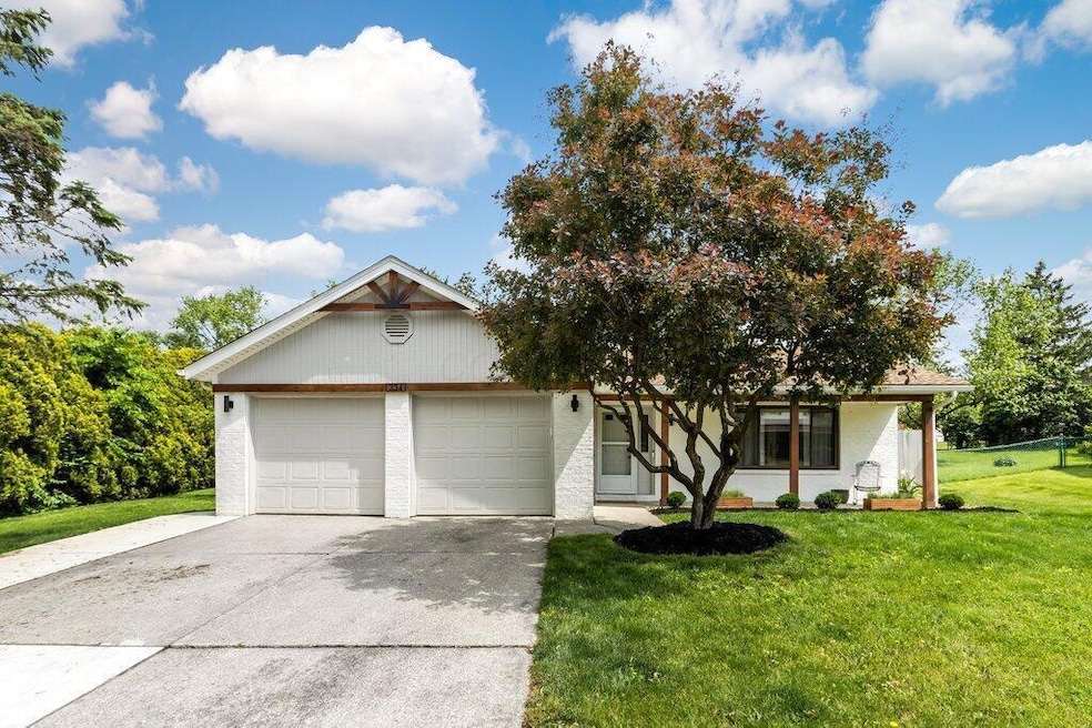 334 Schyler Way-2.jpg-SMALL