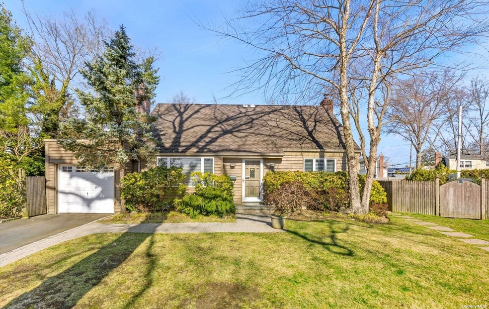 12 Greely Square, Glen Head, NY 11545 - photo 1