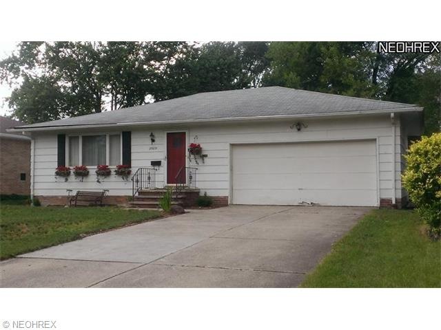 25231 Picone Lane, Bedford Heights, OH