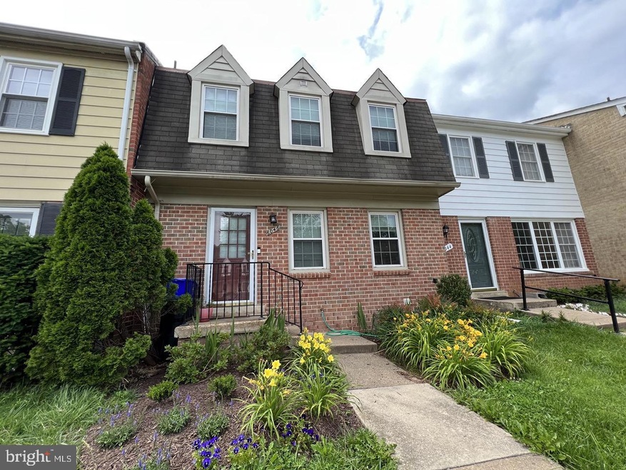 6046 Bonnie Bern Ct, Burke, VA 22015 - photo 1