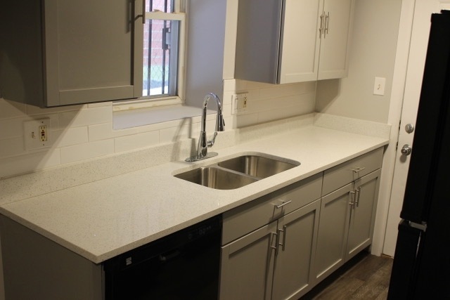 4612 S Langley Ave, Chicago, IL 60653 - photo 1