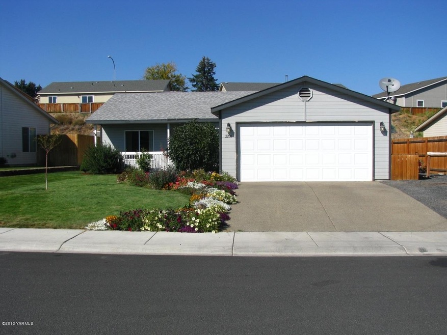 2208 South 67th Avenue, Yakima