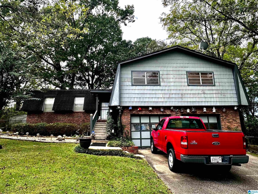 Pending $145,000 • Co-Listing Agent