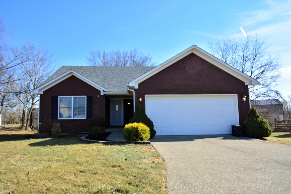 140 M G M Ct, Mount Washington, KY 40047 - photo 1