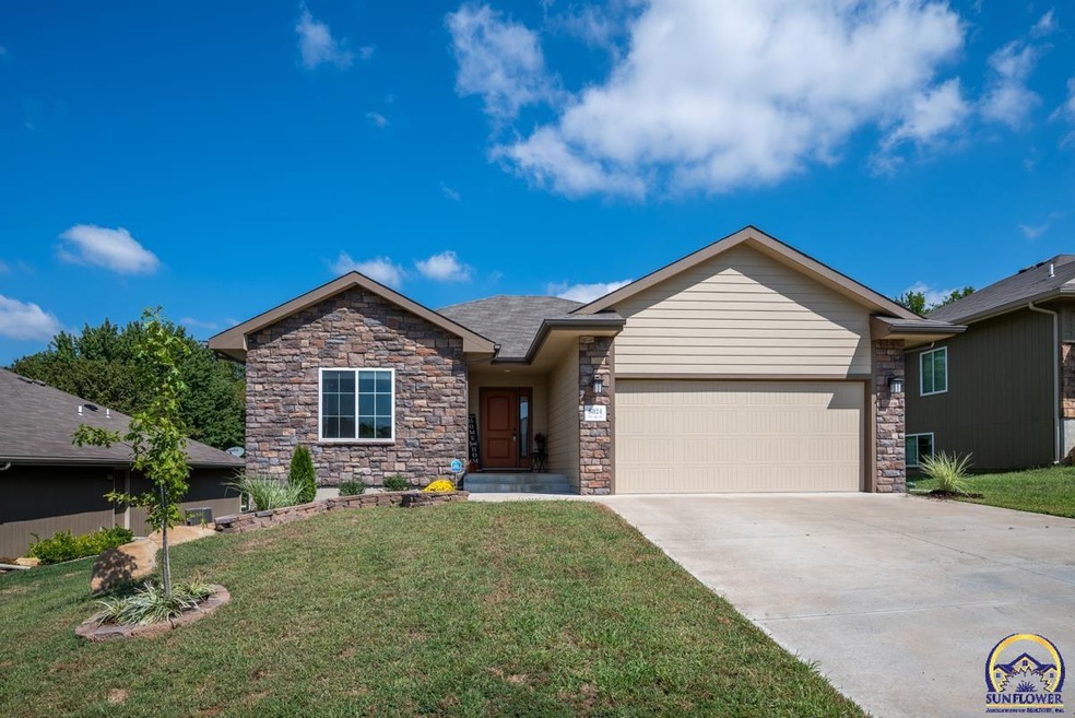 6024 SW 44th St, Topeka, KS 66610 - photo 1