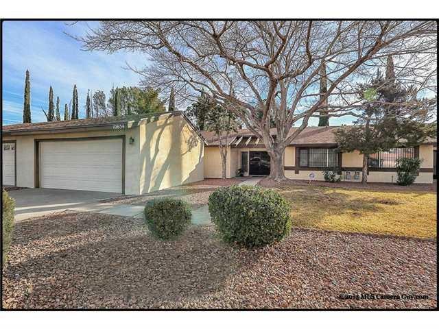 10654 Park View Cir, El Paso, TX 79935 - photo 1