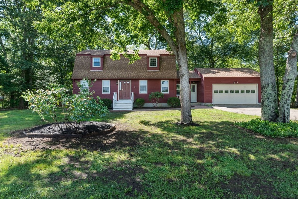 780 Fairgrounds Rd, West Kingston, RI 02892 - photo 1