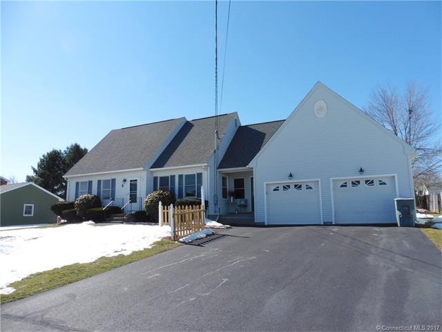 24 Renee Ln, Enfield, CT 06082 - photo 1