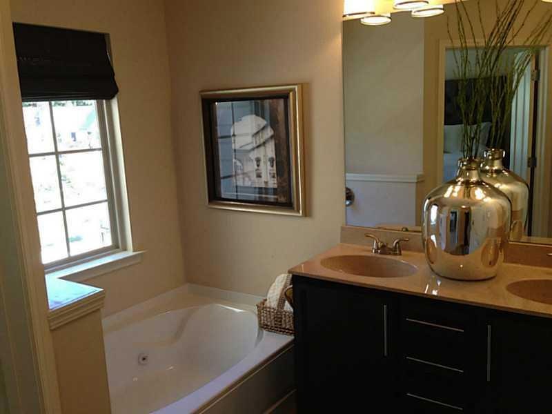 Master Bath/Spa. Photo not of actual home for sale