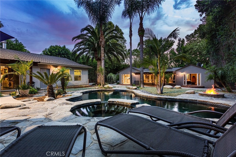 5124 Bascule Ave, Woodland Hills, CA 91364 - photo 1