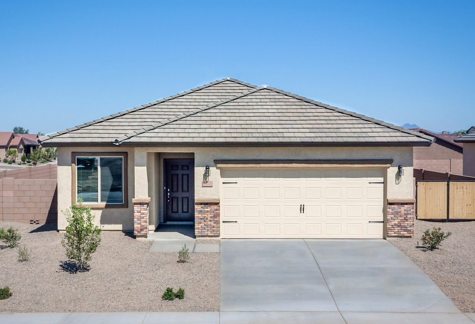 LGI Homes_Ajo_R_02