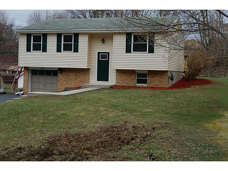 Exterior Front. Great 3 Bedrm 2 Full Bath home wit
