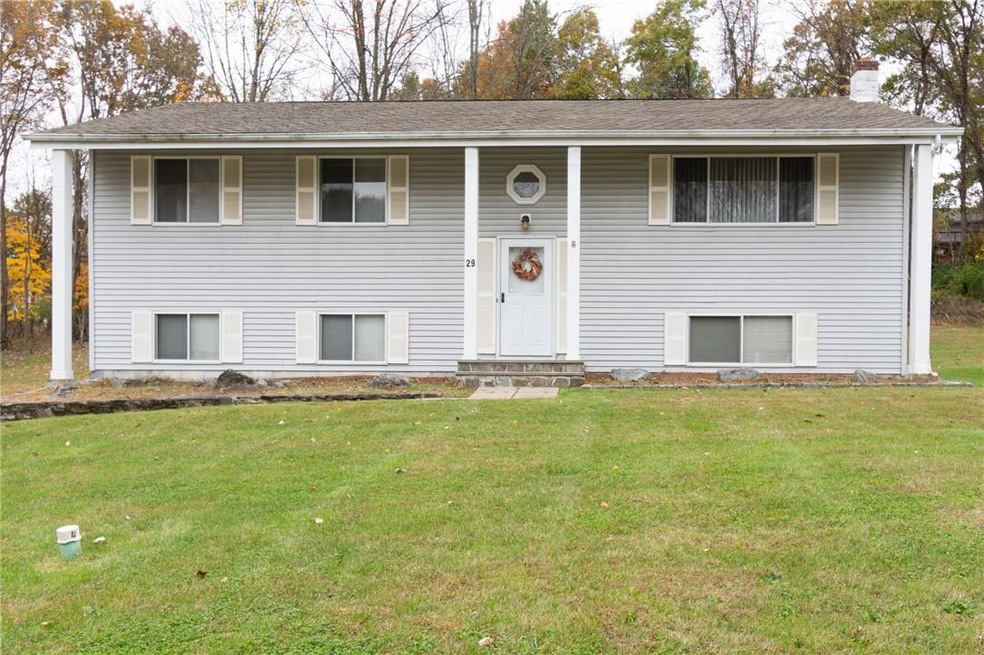 29 Nicole Dr, Wappingers Falls, NY 12590 - photo 1