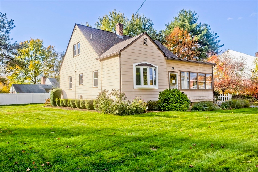 68 7th Ave, Chicopee, MA 01020 - photo 1