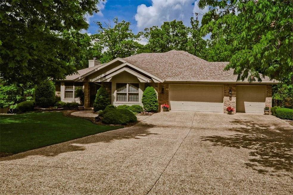 9 Milford Ln, Bella Vista, AR 72715 - photo 1