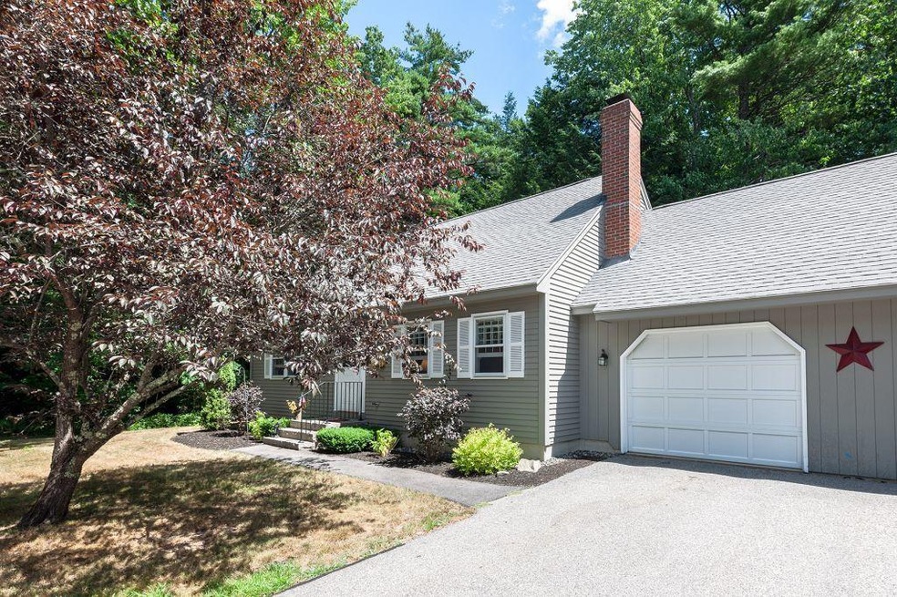 165 Flintlock Village unit 1, Wells, ME 04090 - photo 1