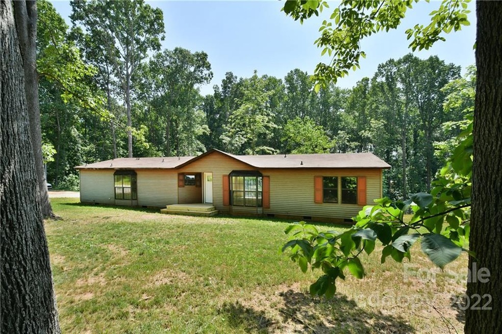 197 Whitetail Rd, Statesville, NC 28625 - photo 1
