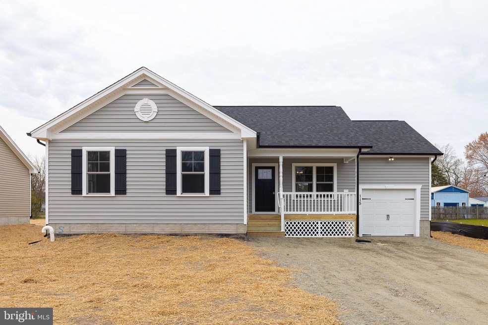 115 Pearson Dr, Colonial Beach, VA 22443 - photo 1