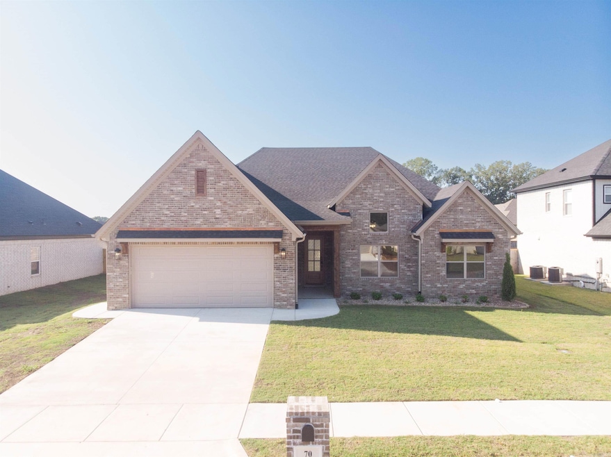 70 Corniche Cove, Maumelle, AR 72113 - photo 1