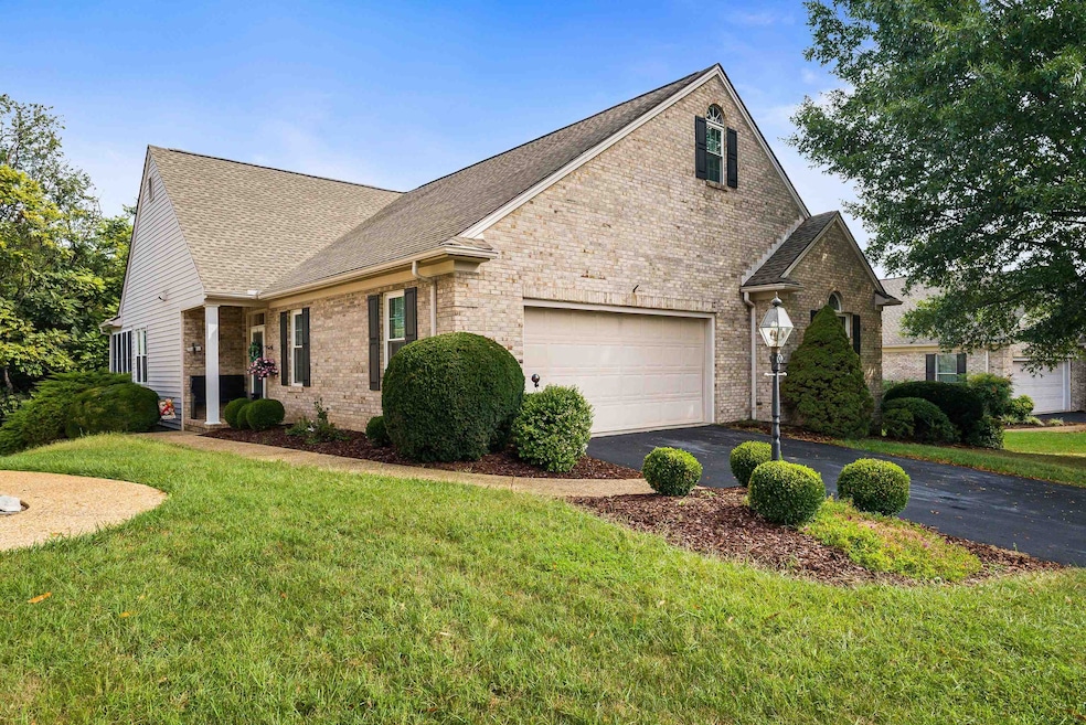 757 Governors Way, Waynesboro, VA 22980 - photo 1