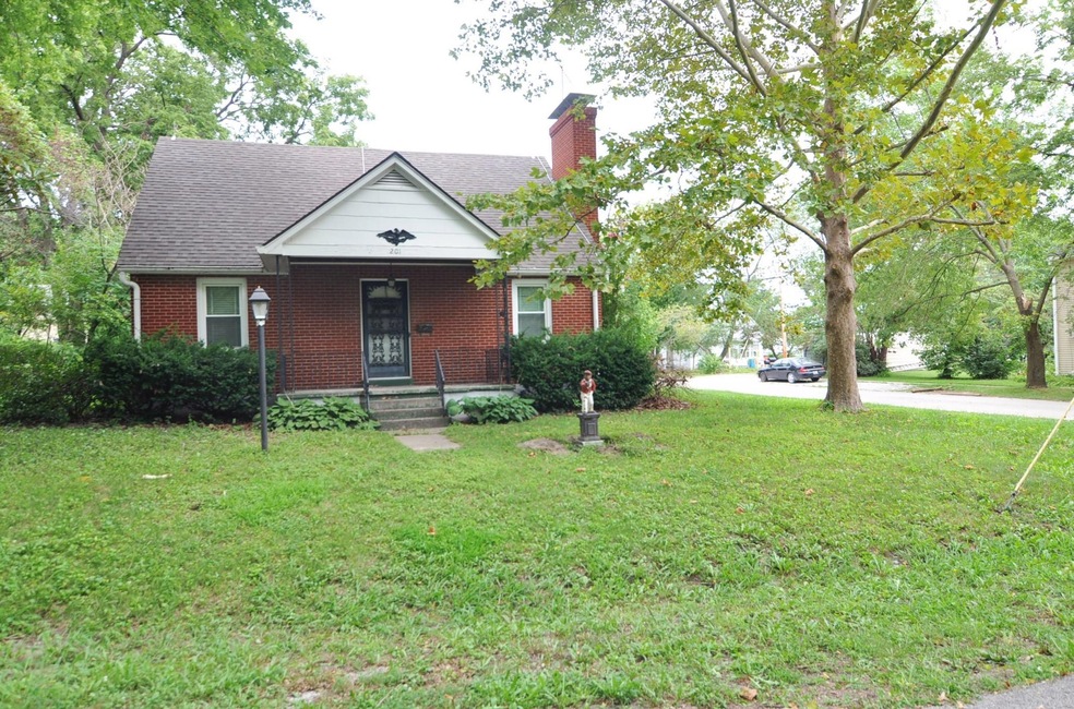 201n howard 002