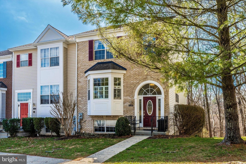8816 Briarcliff Ln, Frederick, MD 21701 - photo 1