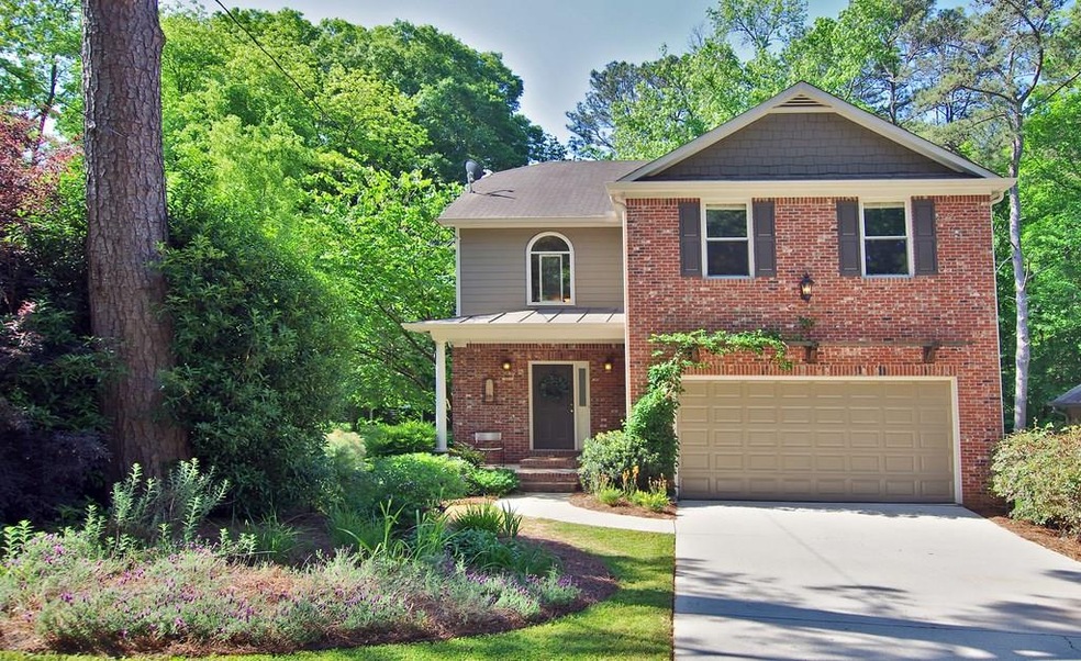 3 BR/2.5 BA plus a bonus room/office on a Full Bas