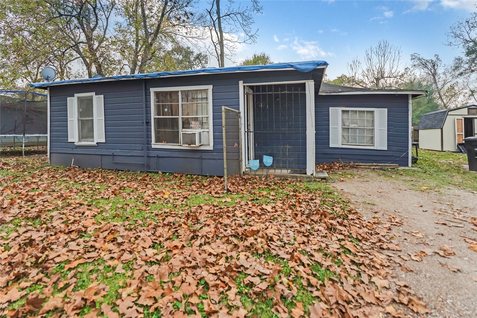 6523 Branford St, Houston, TX 77091 - photo 1