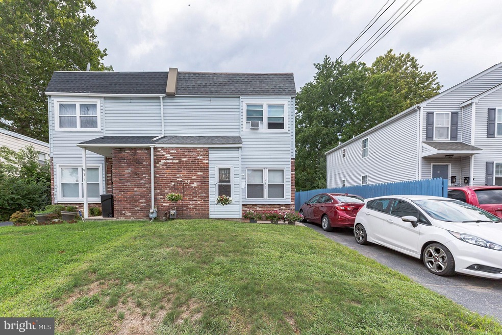 933 Andrews Ave, Darby, PA 19023 - photo 1