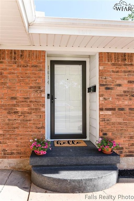 1614 Bert Dr, Wichita Falls, TX 76302 - photo 1