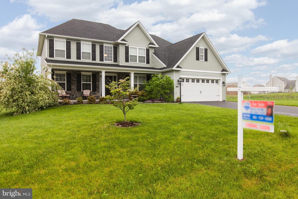 9199 Lindale Ave, Greencastle, PA 17225 - photo 1