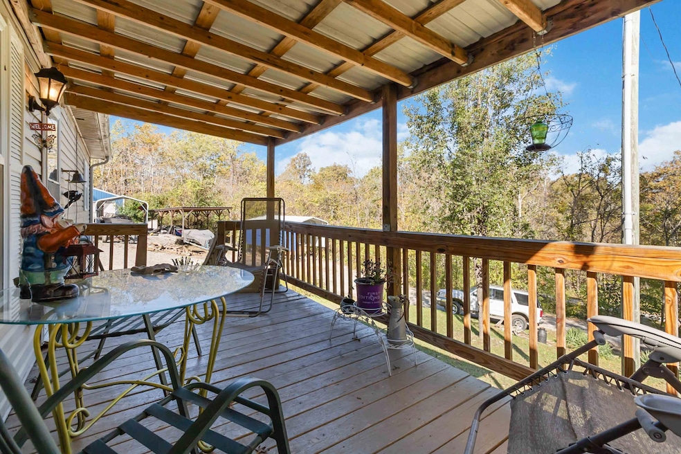 335 Lowery Rd, Somerset, KY 42501 - photo 1