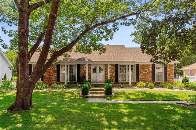 10805 W 48th St, Shawnee, KS 66203 - photo 1