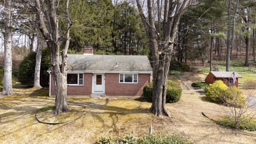 9 Westview Terrace, Easthampton, MA 01027 - photo 1
