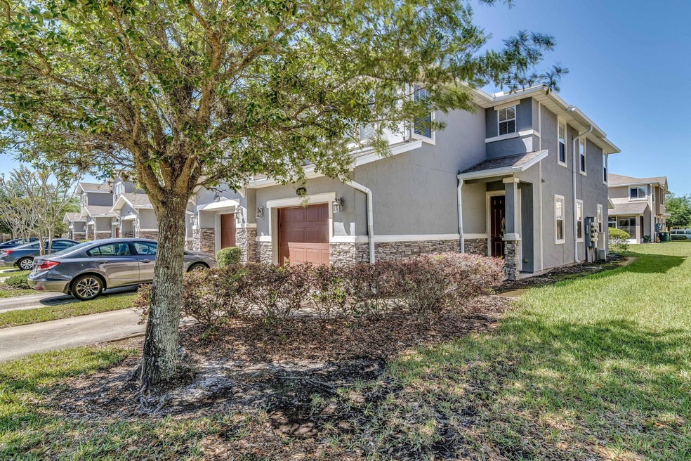 2370 Red Moon Dr, Jacksonville, FL 32216 - photo 1