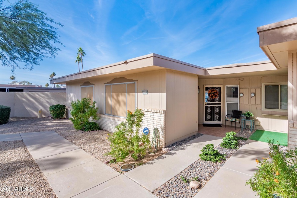 14014 N Palm Ridge Dr W, Sun City, AZ 85351 - photo 1