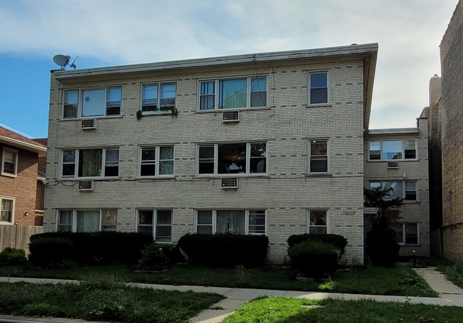 6331 N Fairfield Ave unit 102, Chicago, IL 60659 - photo 1