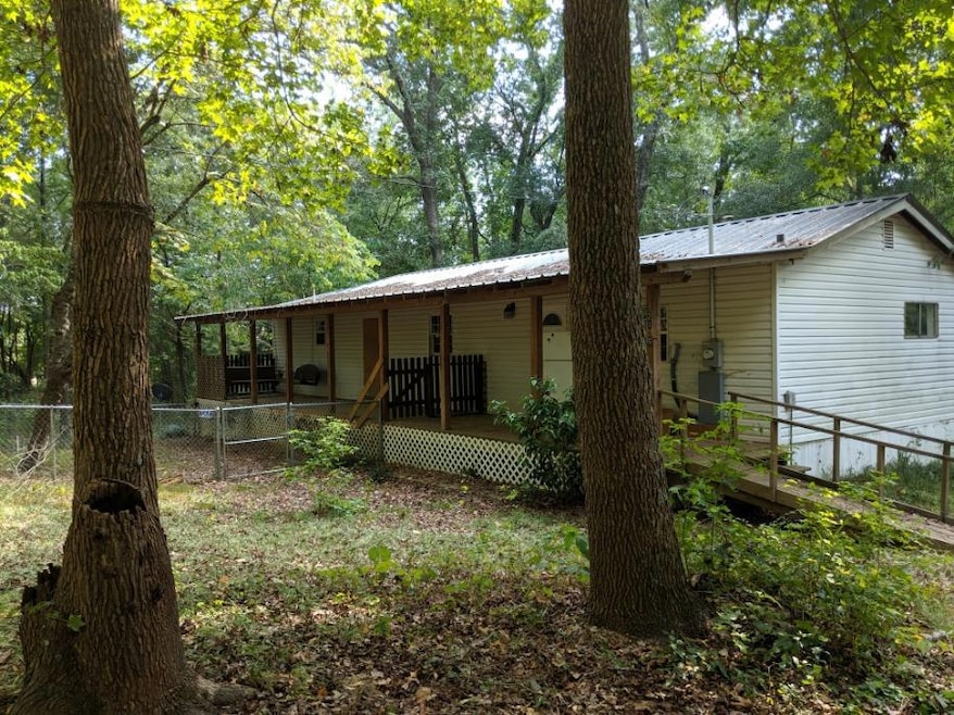 215 Clinton Rd, Nacogdoches, TX 75965 - photo 1