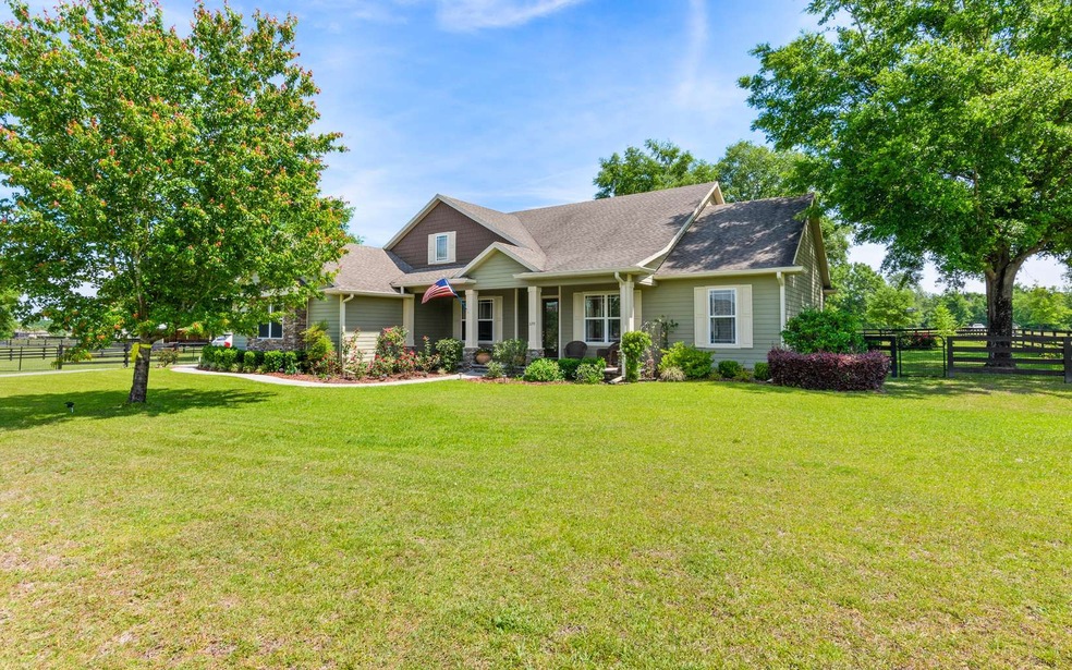 699 SW Mandiba Dr, Lake City, FL 32024 - photo 1