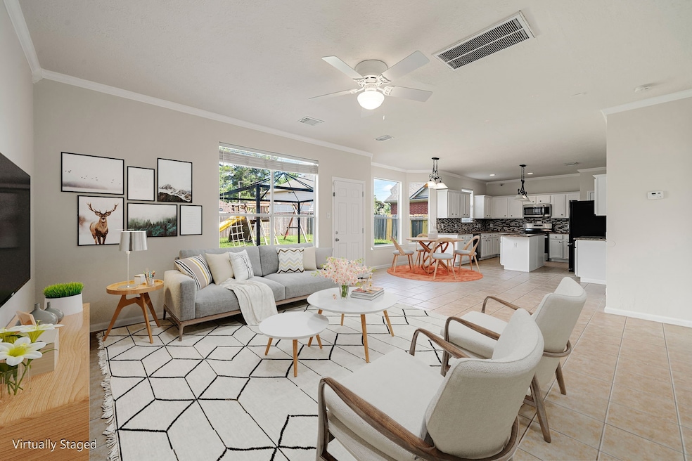 11810 Hueco Tanks Dr, Sugar Land, TX 77498 - photo 1