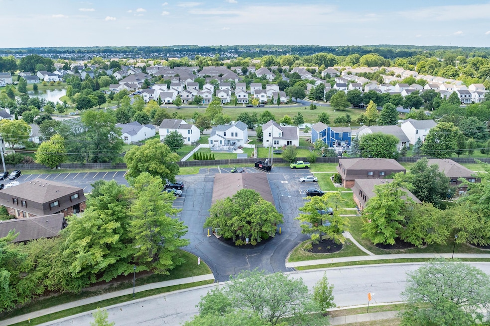Creekbend & Chase Townhomes, Delaware, OH 43015 - photo 1