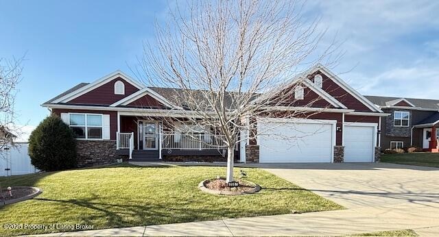 2597 Country Oak Dr, Dickinson, ND 58601 - photo 1