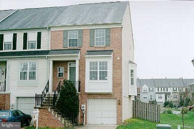 7075 Bradshaw Ct W, Frederick, MD 21703 - photo 1